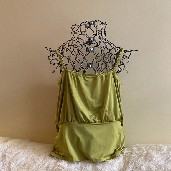 Ideology Apple Green Pleated Cami, Large - Picture 5 of 6